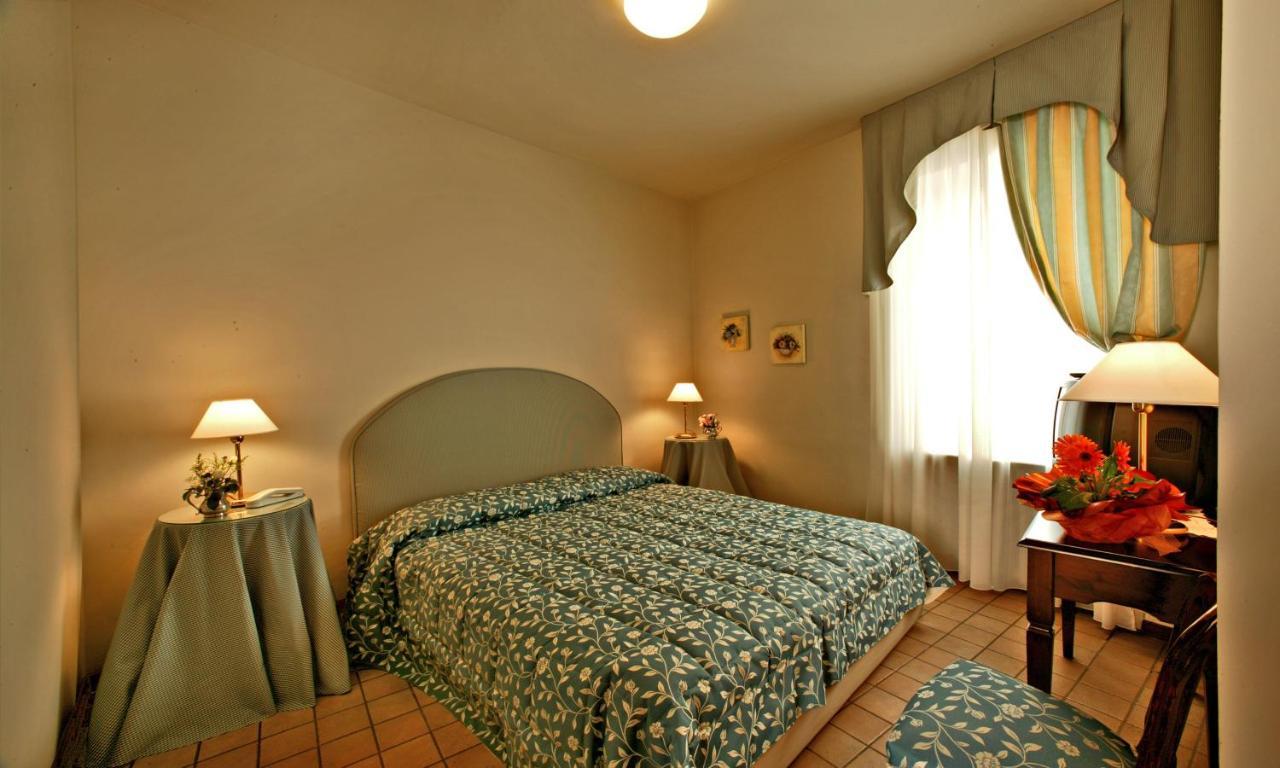 Cannon D'Oro Cocconato Luaran gambar