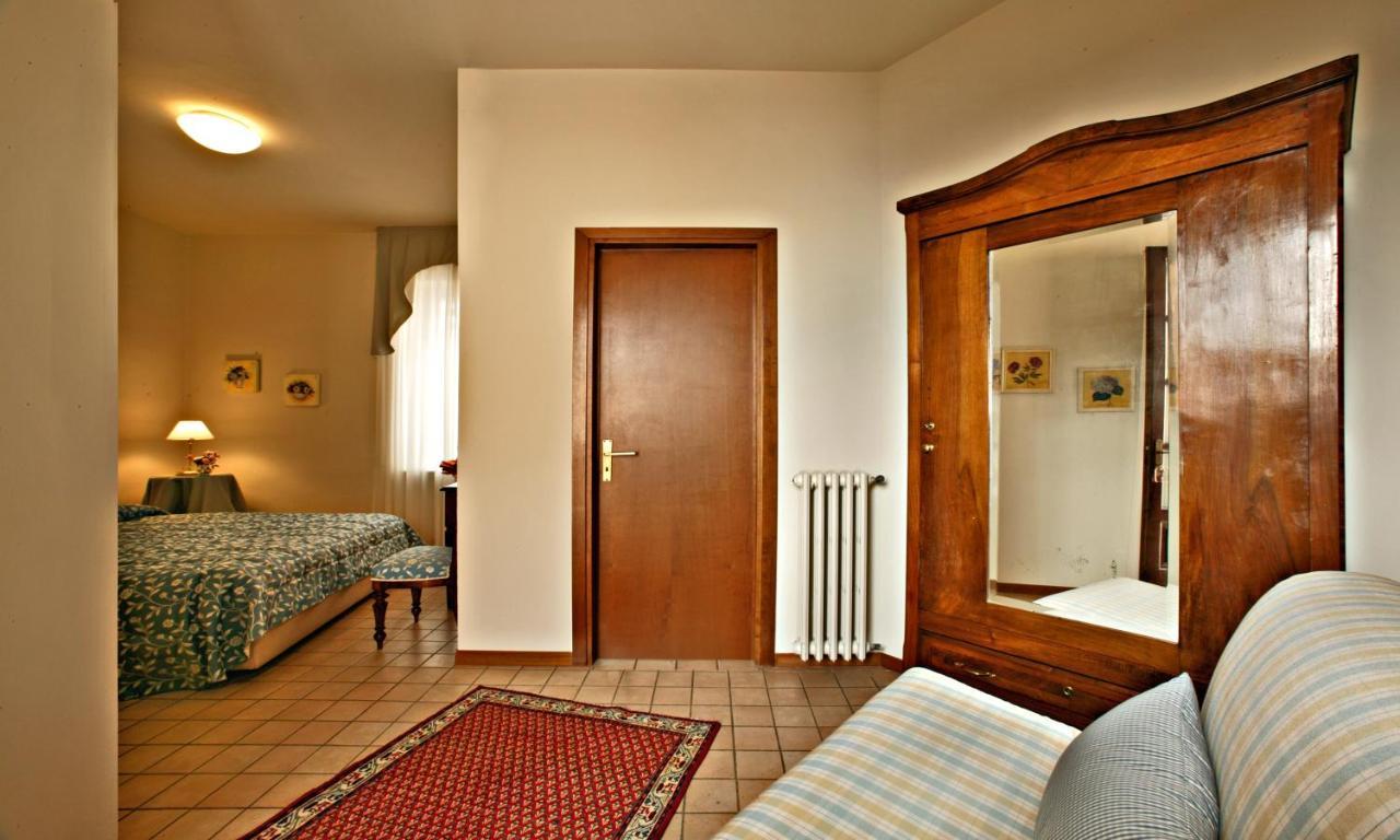 Cannon D'Oro Cocconato Luaran gambar